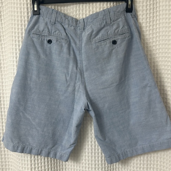 Izod Men’s Chino Blue Cotton Shorts Size 33 - Picture 4 of 5